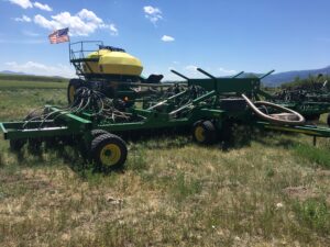 John Deere 1890 no till Air Drill